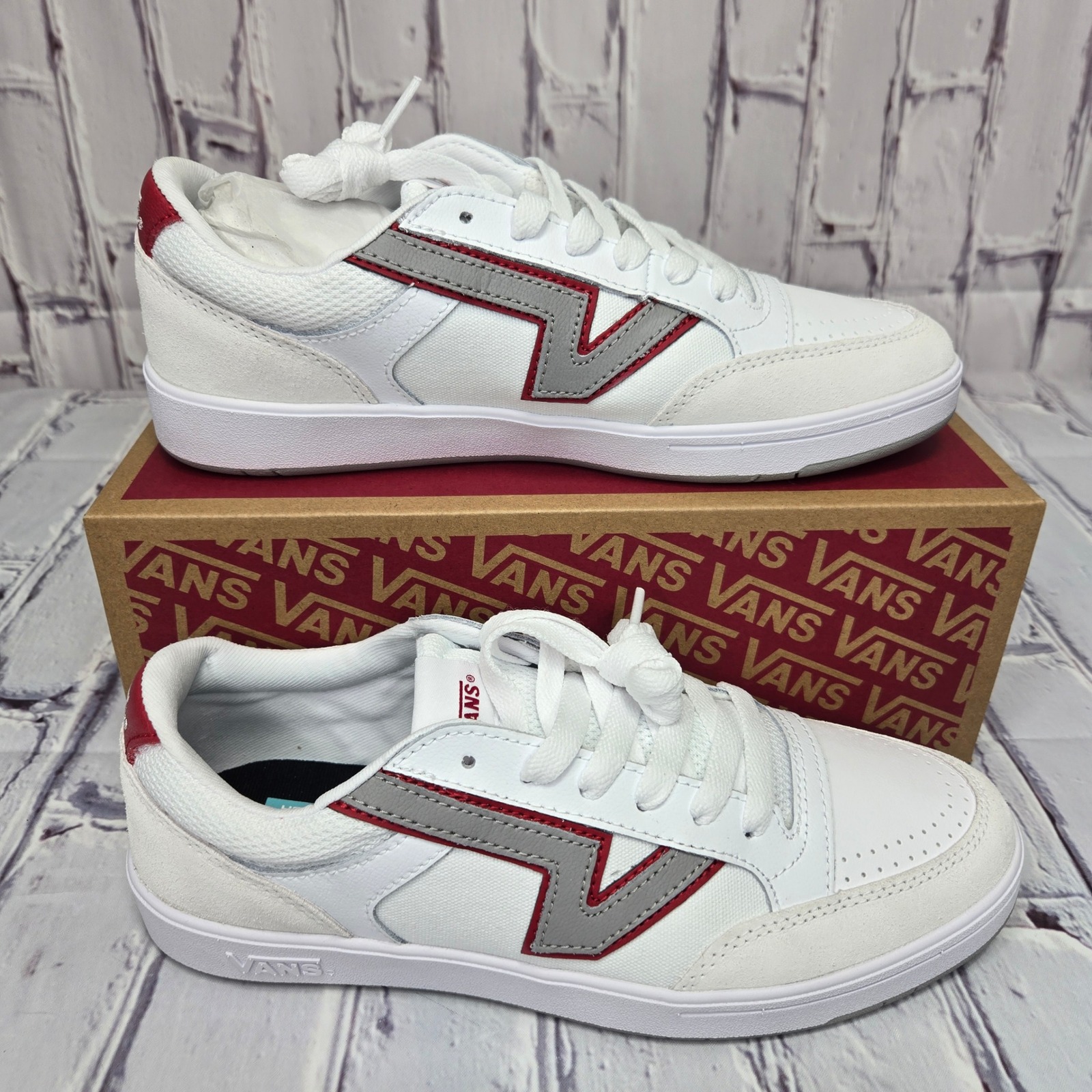 Nwt Vans Lowland Cc Sport White Red Mid Grey Skate Shoes M 8.5/W 10 Vn000bwbwrq